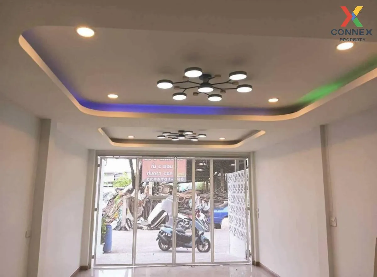 For Sale Townhouse/Townhome  , Yusuk Village , newly renovated ,  For Sale Townhouse/Townhome  , Yusuk Village , newly renovated ,  3