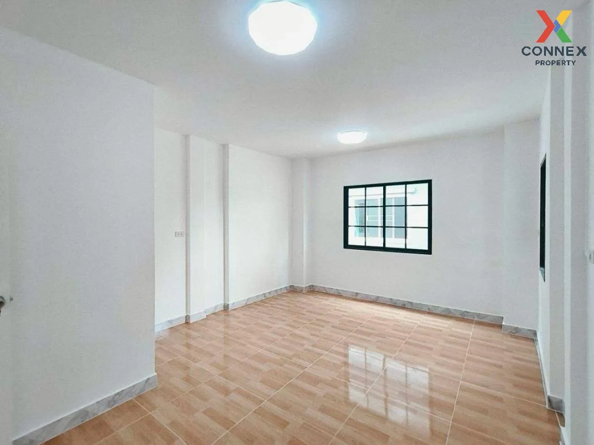 For Sale Townhouse/Townhome  , Muang Ramintra , newly renovated ,