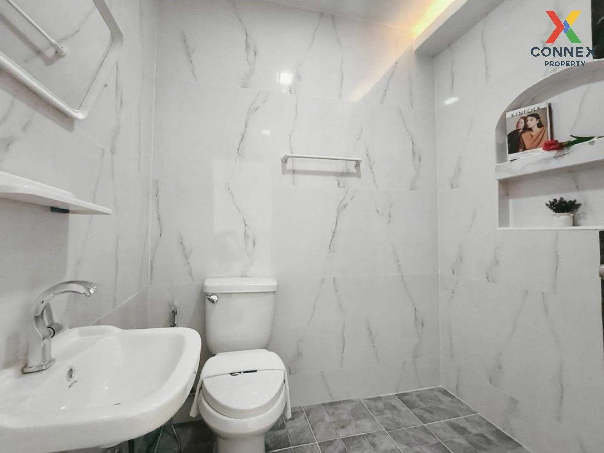 For Sale Townhouse/Townhome  , Muang Ramintra , newly renovated ,