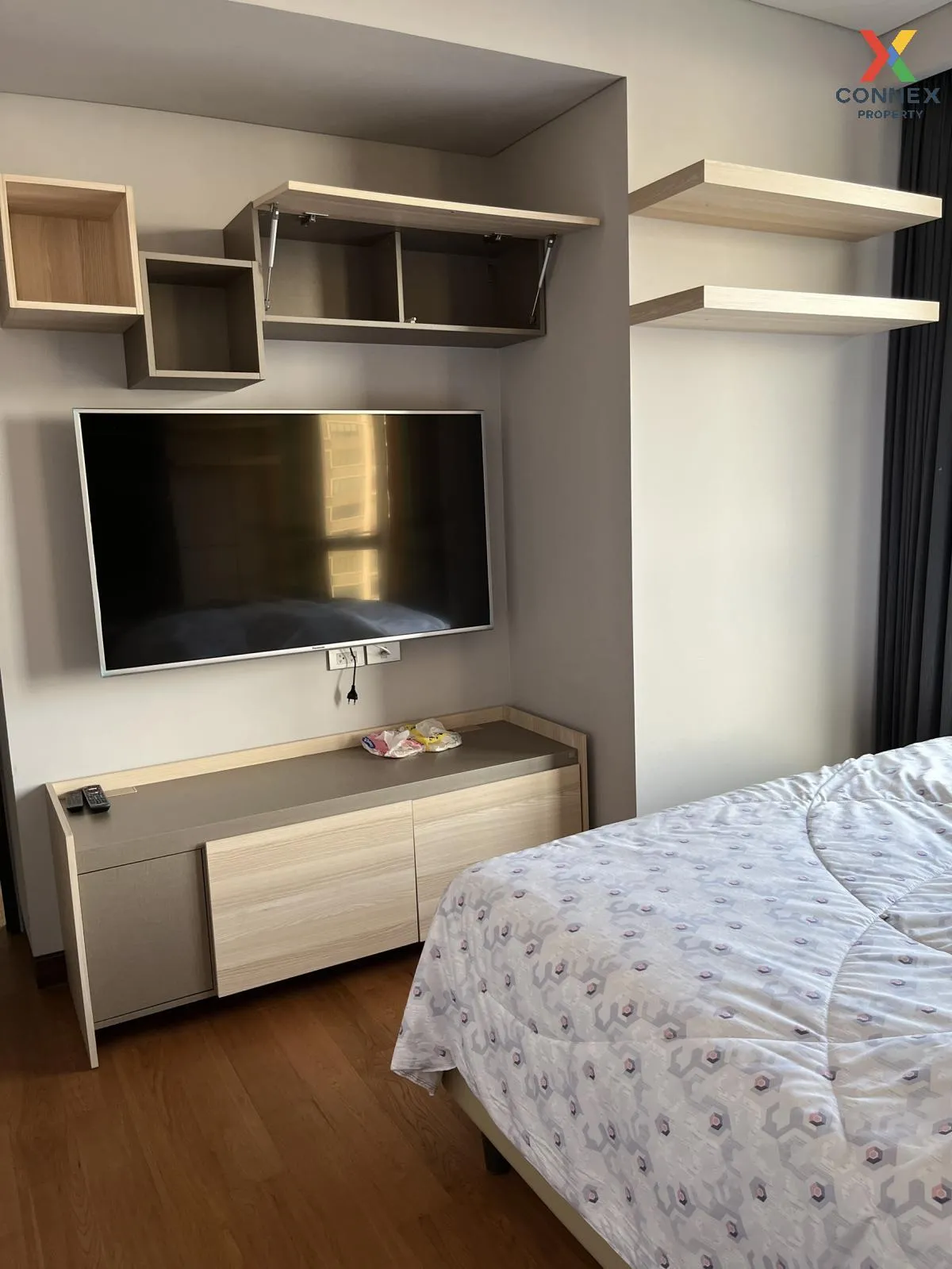 For Rent Condo , The Lumpini 24 , high floor , BTS-Phrom Phong ,  4