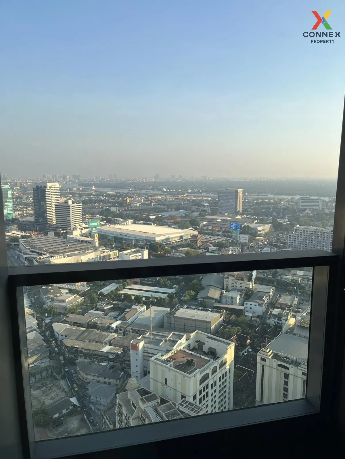 For Rent Condo , The Lumpini 24 , high floor , BTS-Phrom Phong , 