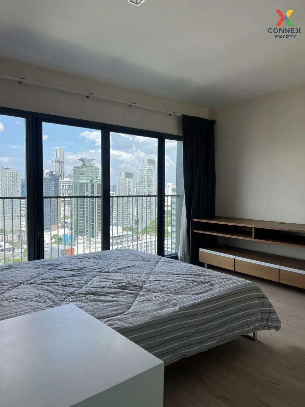 เช่าคอนโด  โคส รัชดา 7 ดินแดง เขต ดินแดง กรุงเทพ CX-133355