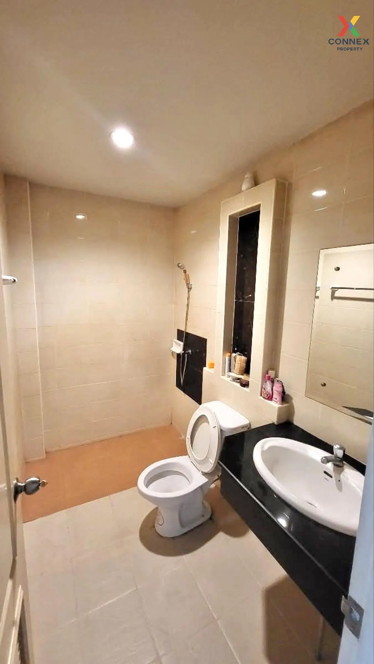 เช่าทาวน์เฮ้าส์/ทาวน์โฮม  เดอะบัลโคนี่ โฮม หน้ากว้าง สวนหลวง เขต 