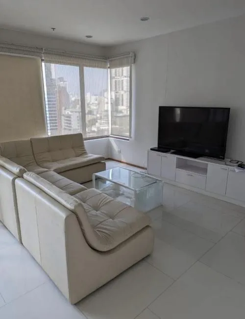 For Rent Condo , The Emporio Place , nice view , high floor , corner unit , BTS-Phrom Phong , Khlong Toei , Khlong Toei , Bangkok , CX-133401