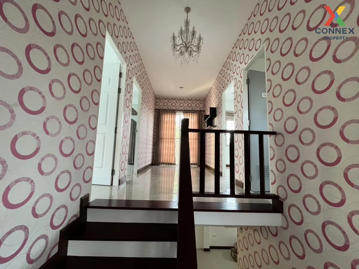 For Sale House , Wisatesuknakorn Phase 2 , wide frontage , Phanth