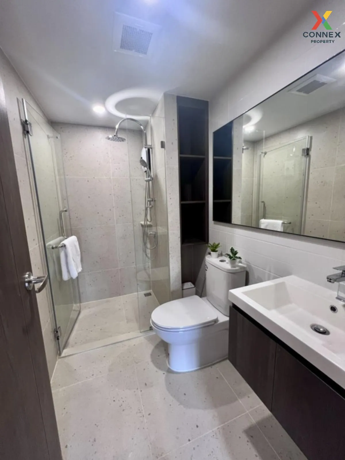 For Rent Condo , Nue Cross Khukhot Station , BTS-Khu Khot , Khu K For Rent Condo , Nue Cross Khukhot Station , BTS-Khu Khot , Khu K