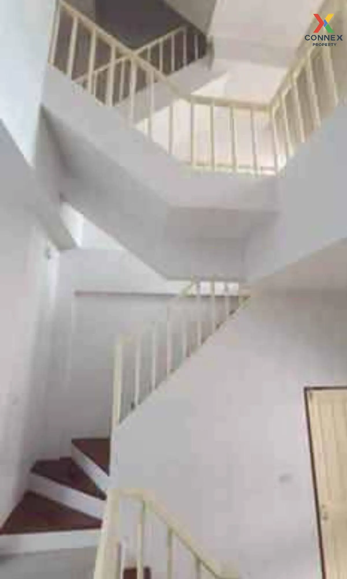 ขายทาวน์โฮม 3.5 ชั้น บ้านกลางเมือง แยกรัชดา-ลาดพร้าว ห้องมุม   CX ขายทาวน์โฮม 3.5 ชั้น บ้านกลางเมือง แยกรัชดา-ลาดพร้าว ห้องมุม   CX