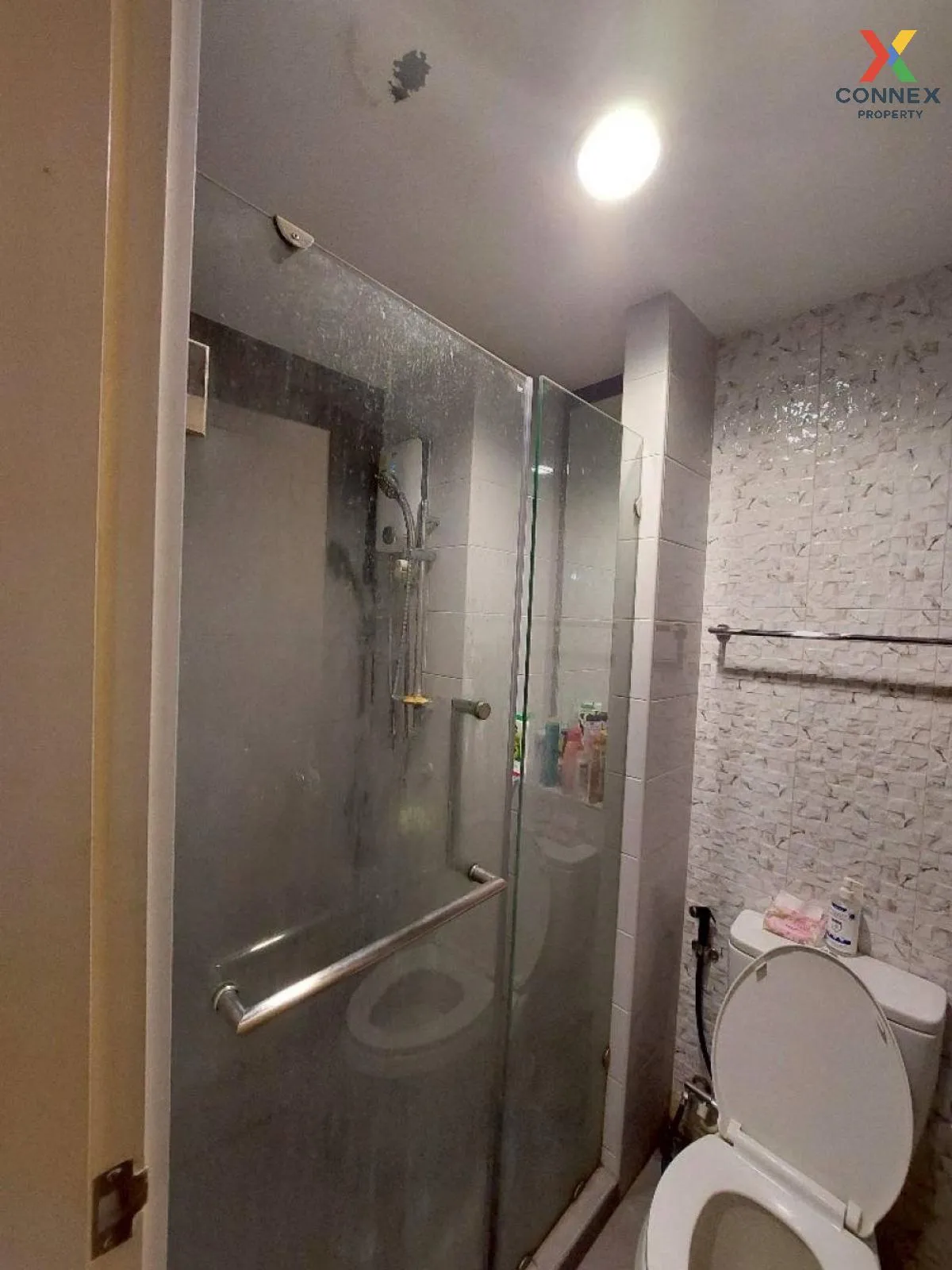 เช่าคอนโด  เดอะ ทรัสต์ คอนโด เอราวัณ BTS-ช้างเอราวัณ ปากน้ำกระแส 