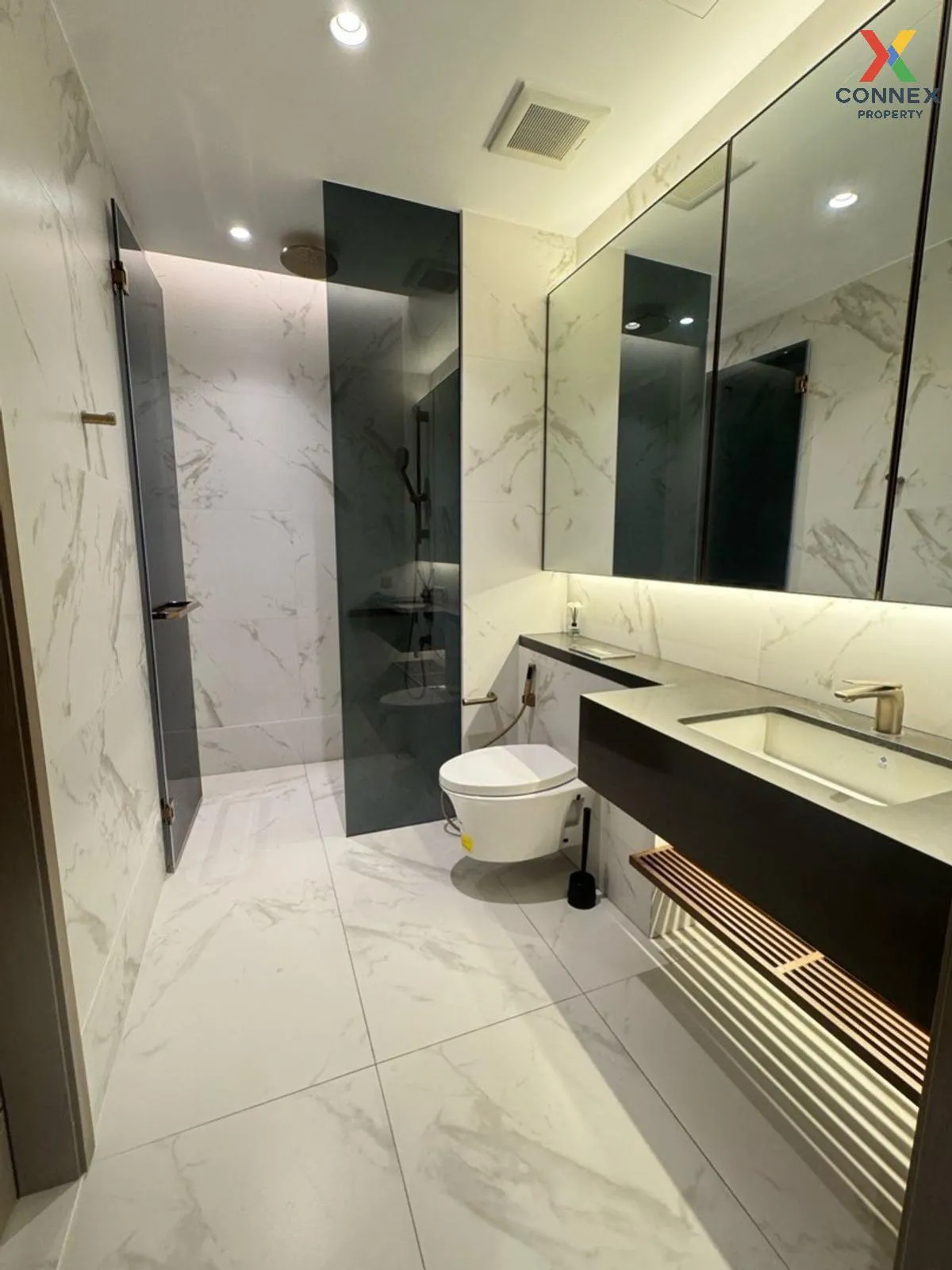 เช่าคอนโด  ดิ เอสเทลล์ พร้อมพงษ์ BTS-พร้อมพงษ์ คลองตัน เขต คลองเต