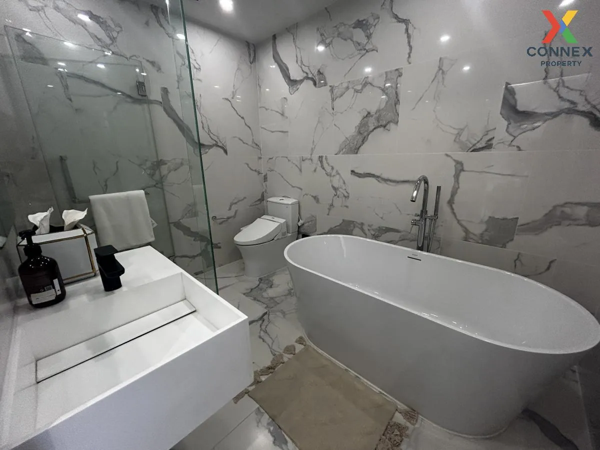 ขายคอนโด  168 สุขุมวิท 36 พระโขนง เขต คลองเตย กรุงเทพ CX-133551