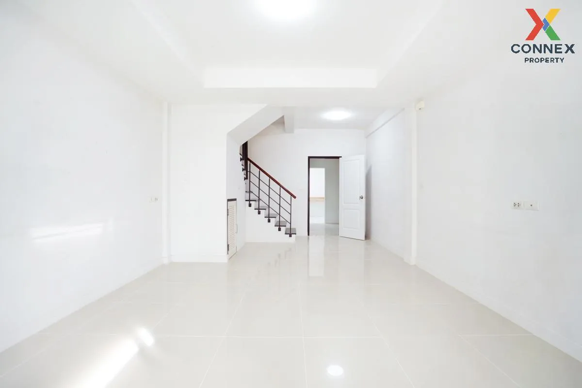 For Sale Townhouse/Townhome  , Supalai Primo Rama 2 , newly renov For Sale Townhouse/Townhome  , Supalai Primo Rama 2 , newly renov 3