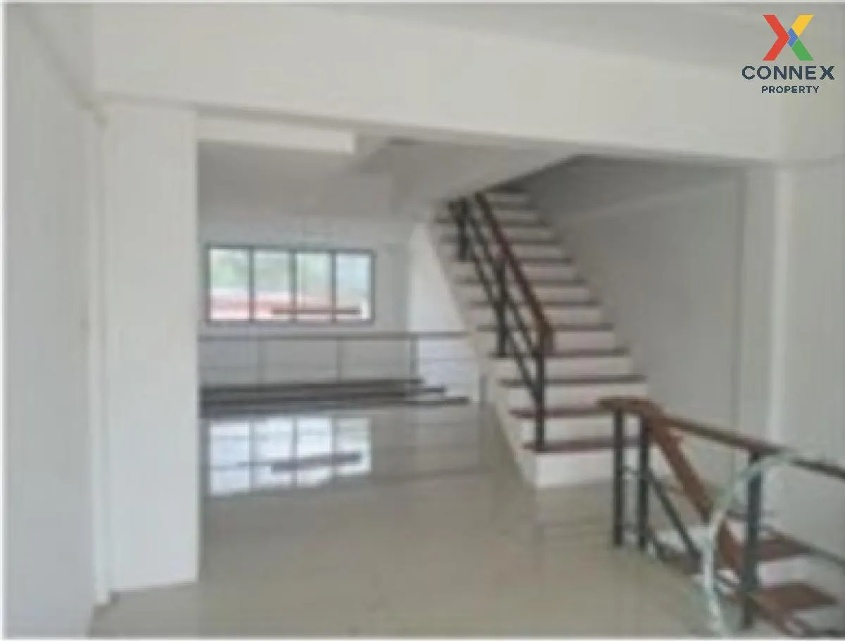 For Sale Commercial 3.5 floors area 404 square meters Mueang Chon For Sale Commercial 3.5 floors area 404 square meters Mueang Chon