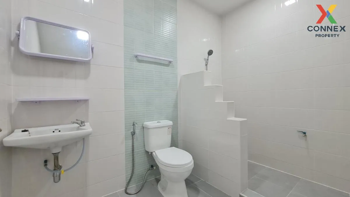 For Sale Townhouse/Townhome  , Baan Sena villa 8 , Sam Wa Tawan T For Sale Townhouse/Townhome  , Baan Sena villa 8 , Sam Wa Tawan T