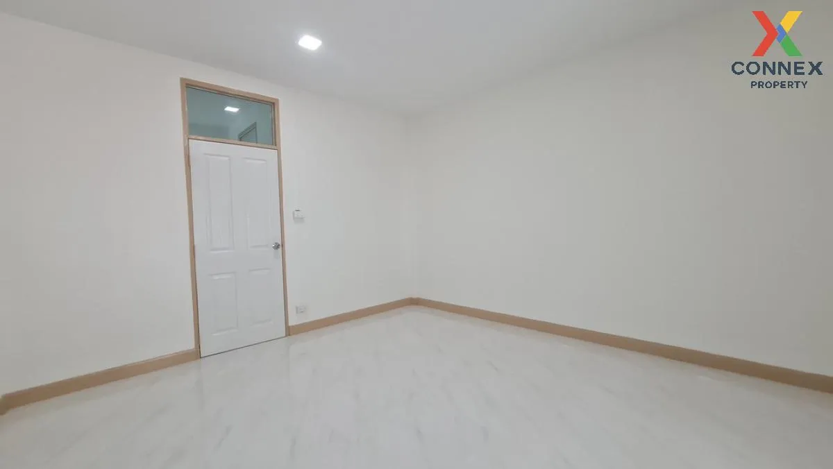 For Sale Townhouse/Townhome  , Sinthanee 1 Nawamin 93 , Nawamin , For Sale Townhouse/Townhome  , Sinthanee 1 Nawamin 93 , Nawamin ,