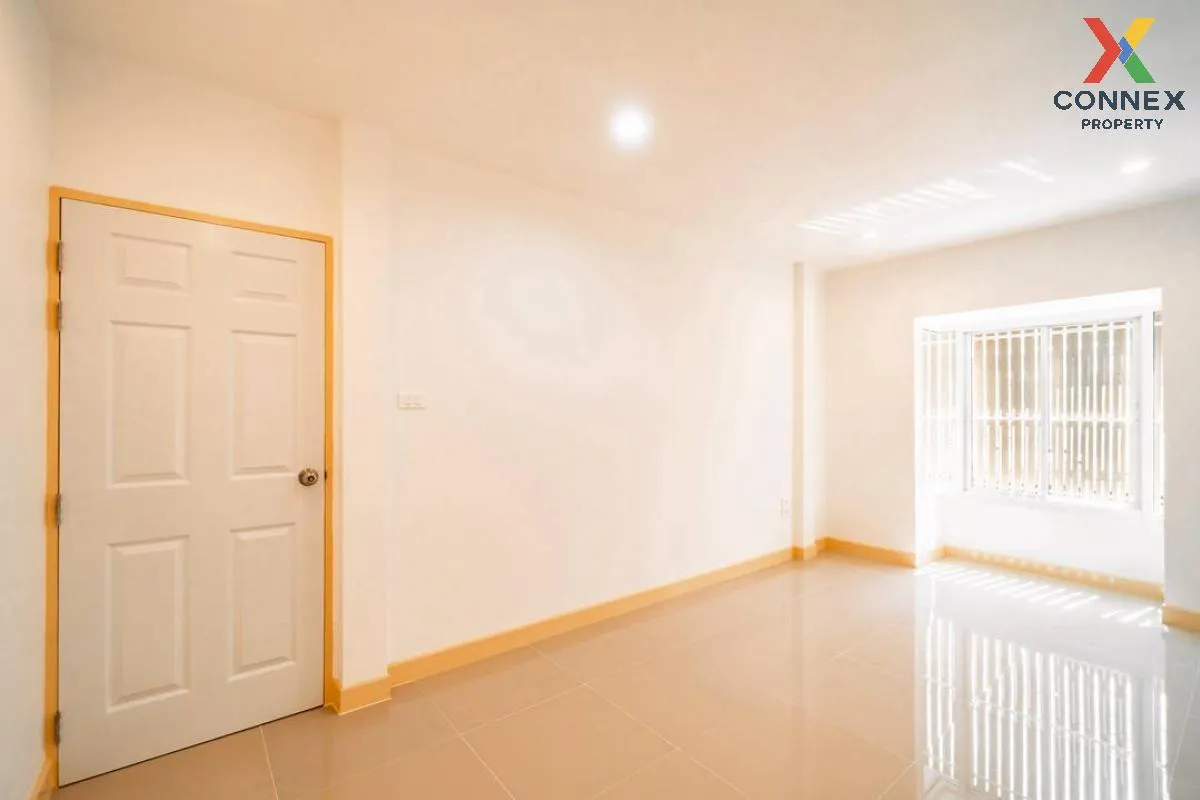 ขายบ้าน  บัวทองธานี เฟส 17 หน้ากว้าง รีโนเวทใหม่ บางบัวทอง บางบัว ขายบ้าน  บัวทองธานี เฟส 17 หน้ากว้าง รีโนเวทใหม่ บางบัวทอง บางบัว