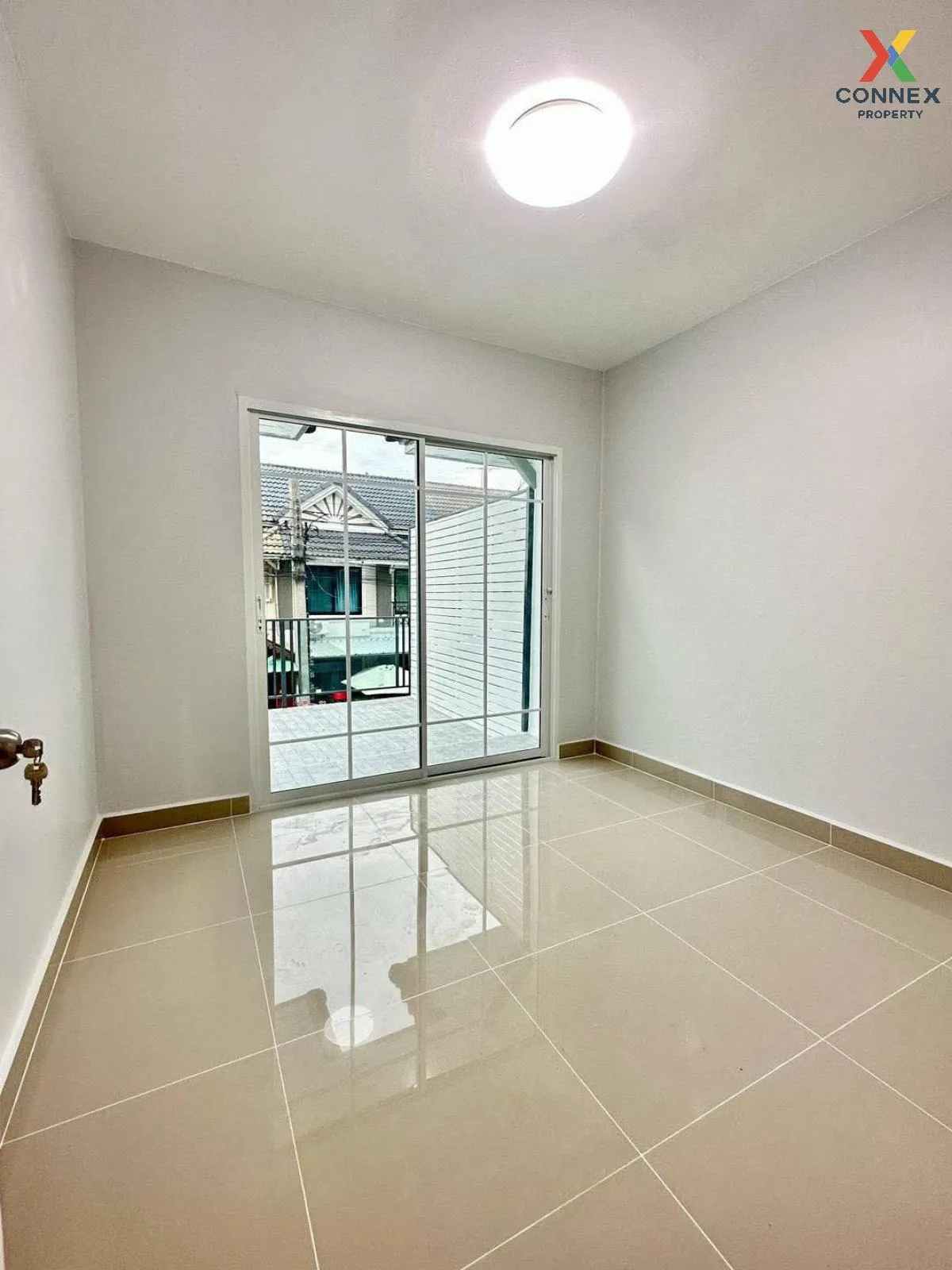 For Sale Townhouse/Townhome  , Baan Pruksa 14 A Bangbuathong , co