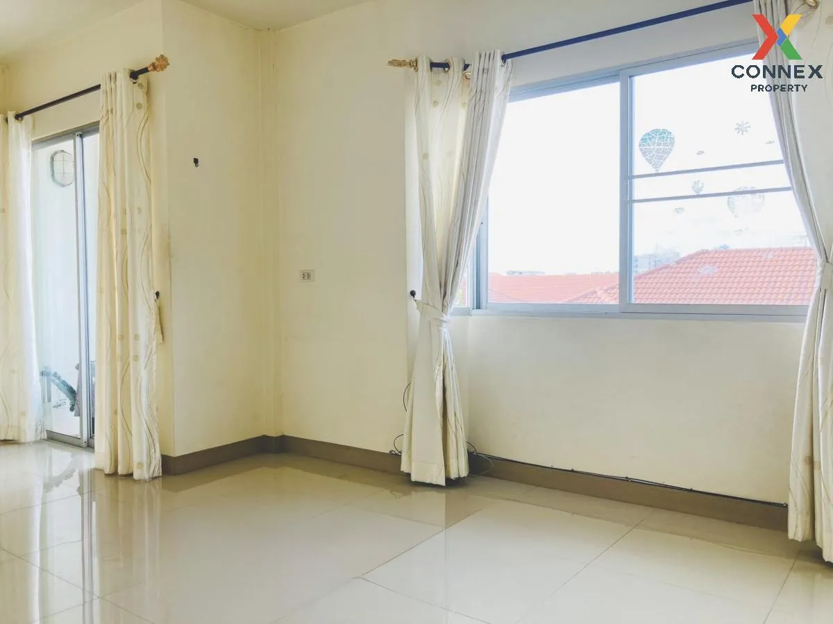 For Rent Townhouse/Townhome  , Supalai Ville Sukhumvit - Srinakar