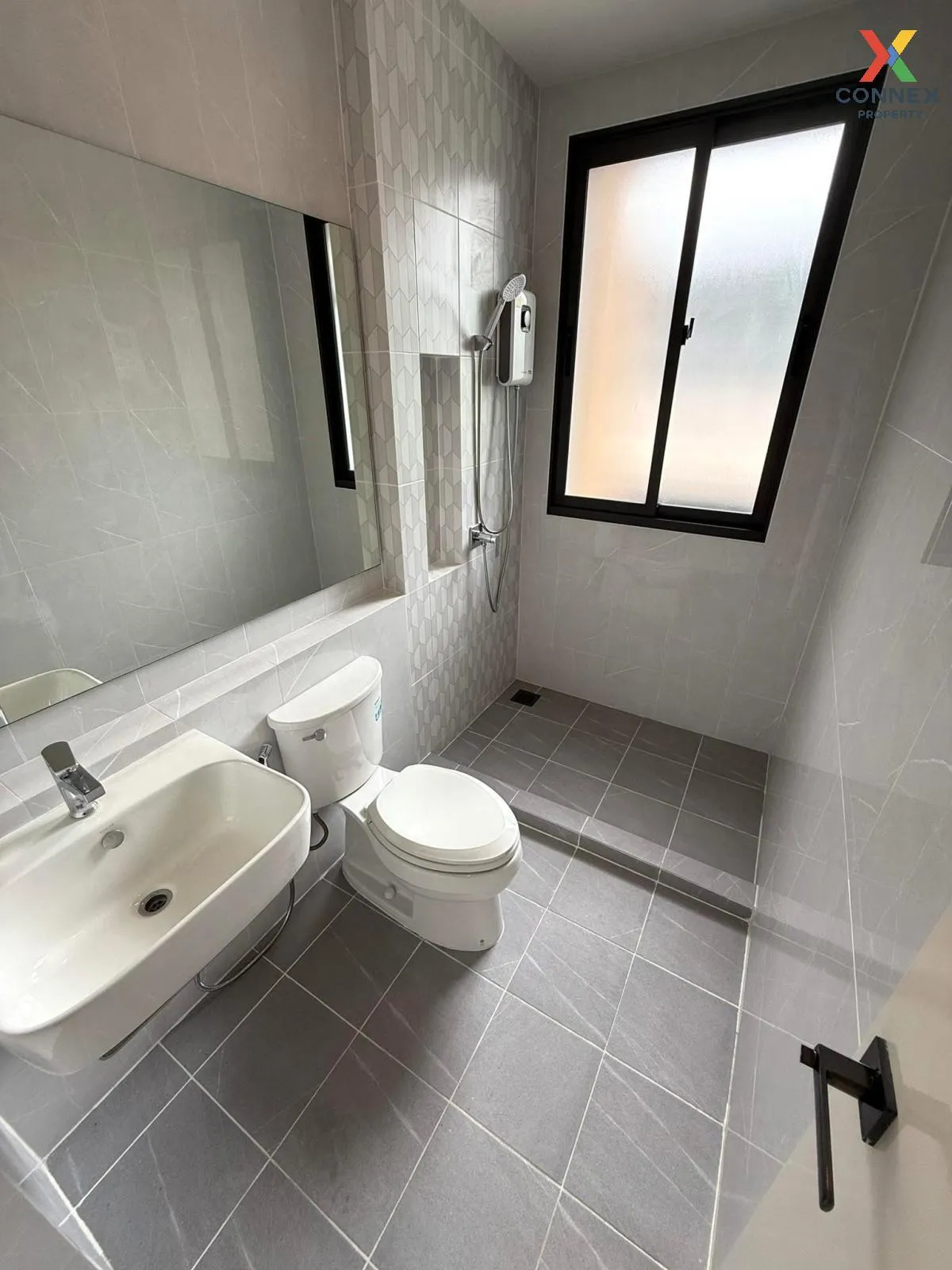 For Sale Townhouse/Townhome  , Baan Klang Muang Sukhumvit - Onnut