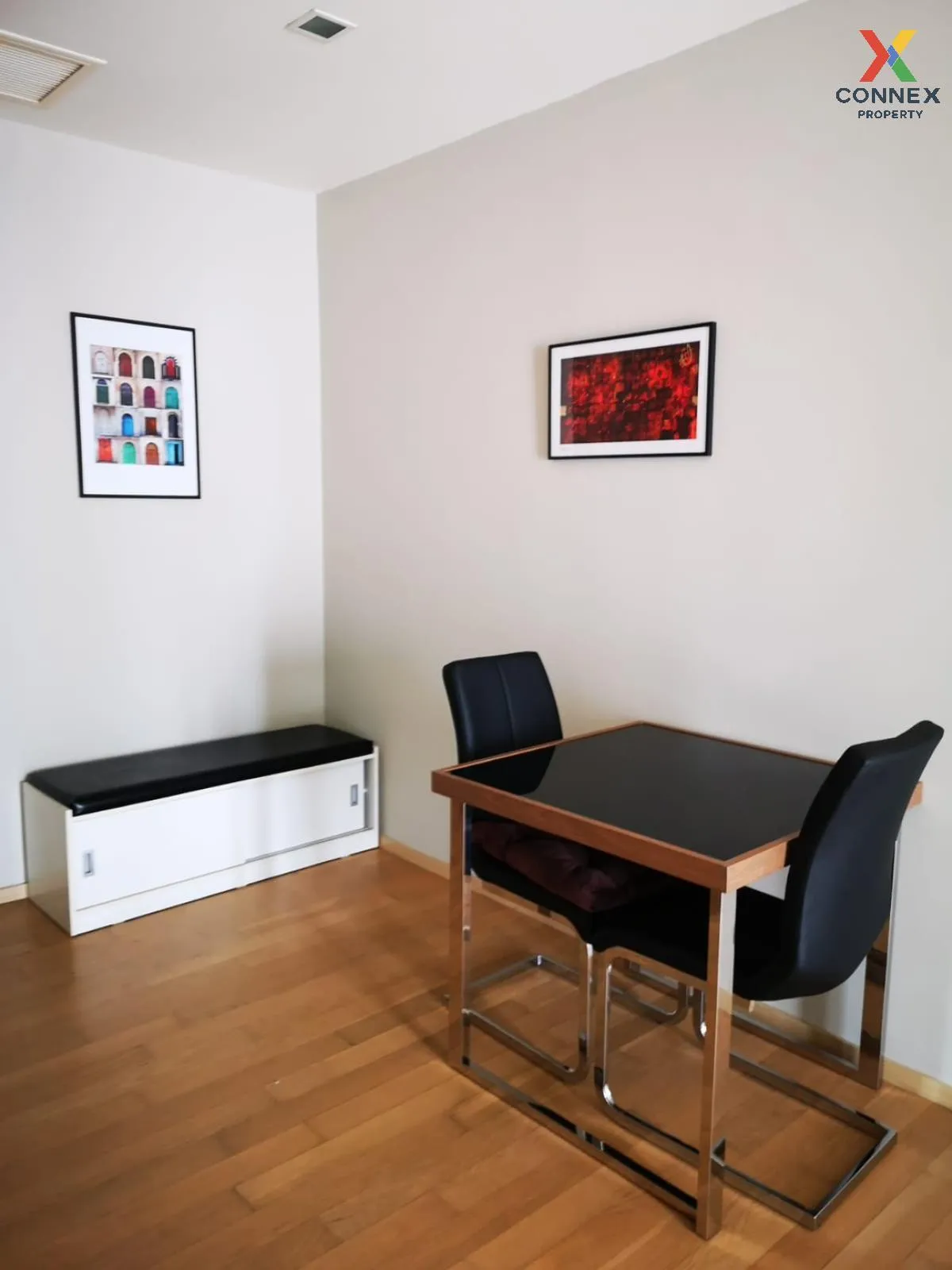 ขายคอนโด  โนเบิล รีวิล ชั้นสูง BTS-เอกมัย พระโขนง เขต วัฒนา กรุงเ