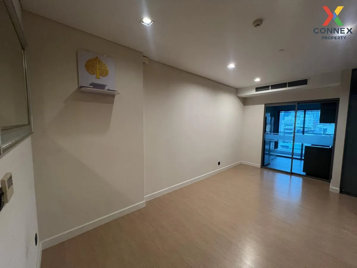 For Sale Condo , The Room Charoenkrung 30 , BTS-Saphan Taksin , B 1