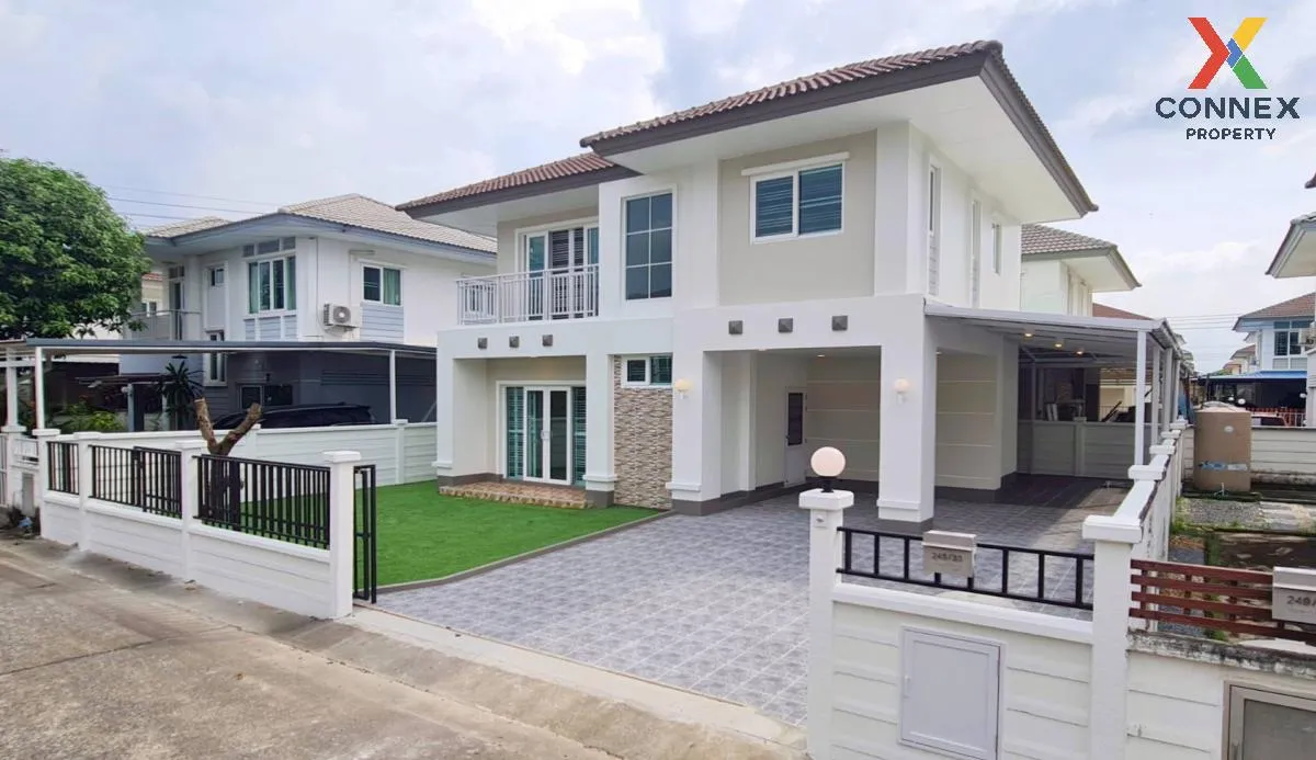 For Sale House , Baan Kunaphat 6 , wide frontage , newly renovate 2