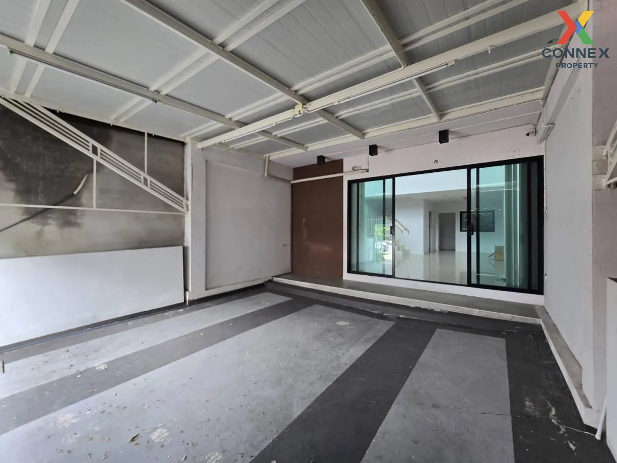 ขายทาวน์เฮ้าส์/ทาวน์โฮม  อนินทาวน์ เทียนทะเล 7 ชั้นสูง แสมดำ เขต 