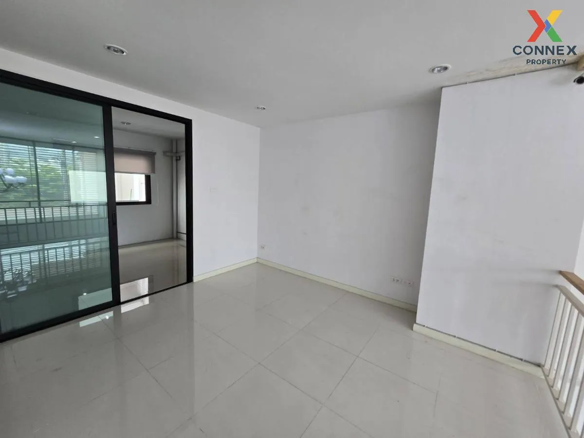 ขายทาวน์เฮ้าส์/ทาวน์โฮม  อนินทาวน์ เทียนทะเล 7 ชั้นสูง แสมดำ เขต 