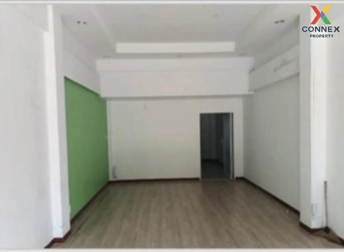 ขายอาคารพาณิชย์ 3.5 ชั้น พื้นที่ 200 ตารางเมตร ศรีมหาโพธิ ปราจีนบ ขายอาคารพาณิชย์ 3.5 ชั้น พื้นที่ 200 ตารางเมตร ศรีมหาโพธิ ปราจีนบ 3