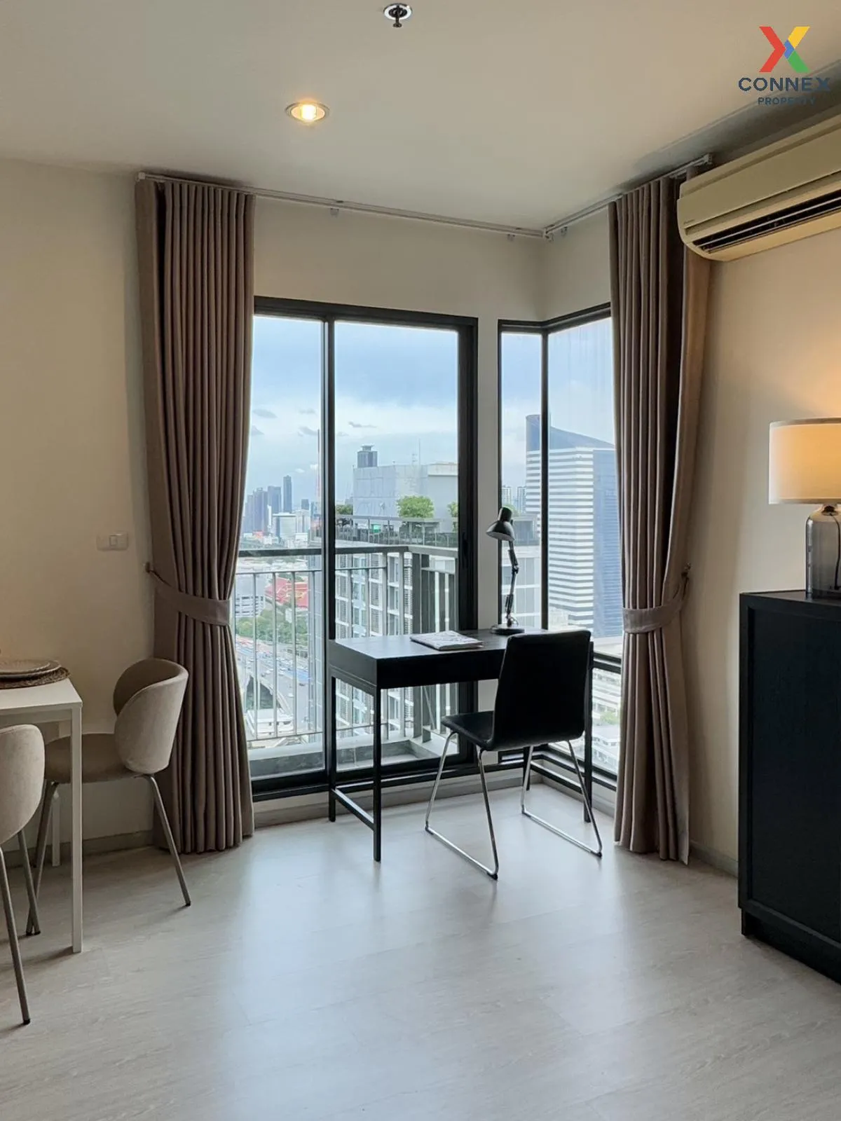 เช่าคอนโด  ริทึ่ม อโศก MRT-พระราม 9 มักกะสัน เขต ราชเทวี กรุงเทพ  4