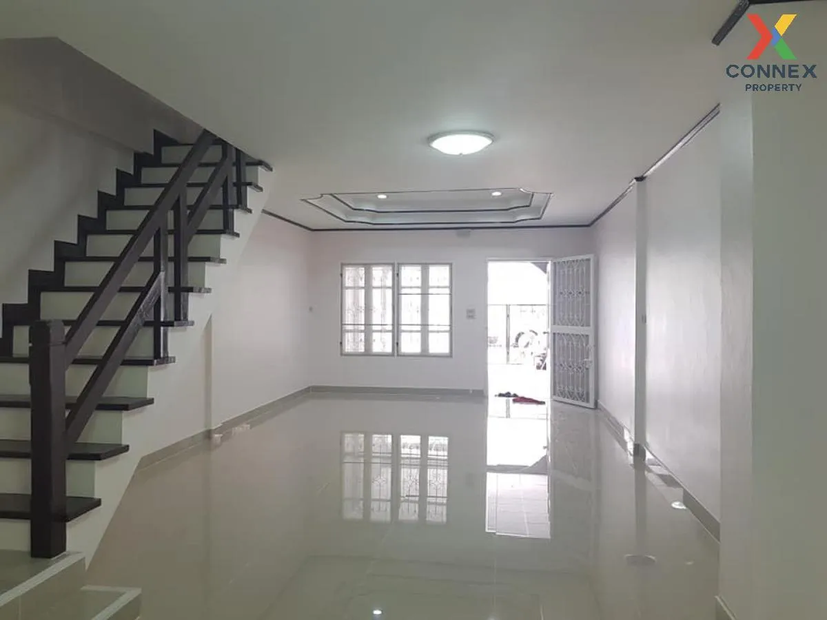 For Sale Townhouse/Townhome  , Diamon Ville Lumlukka Klong 2 , Kh 3