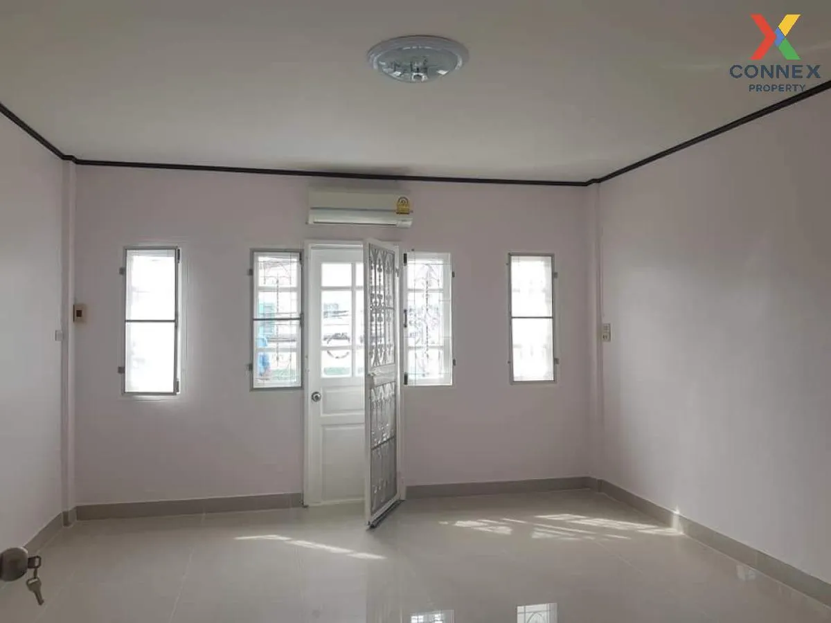 For Sale Townhouse/Townhome  , Diamon Ville Lumlukka Klong 2 , Kh