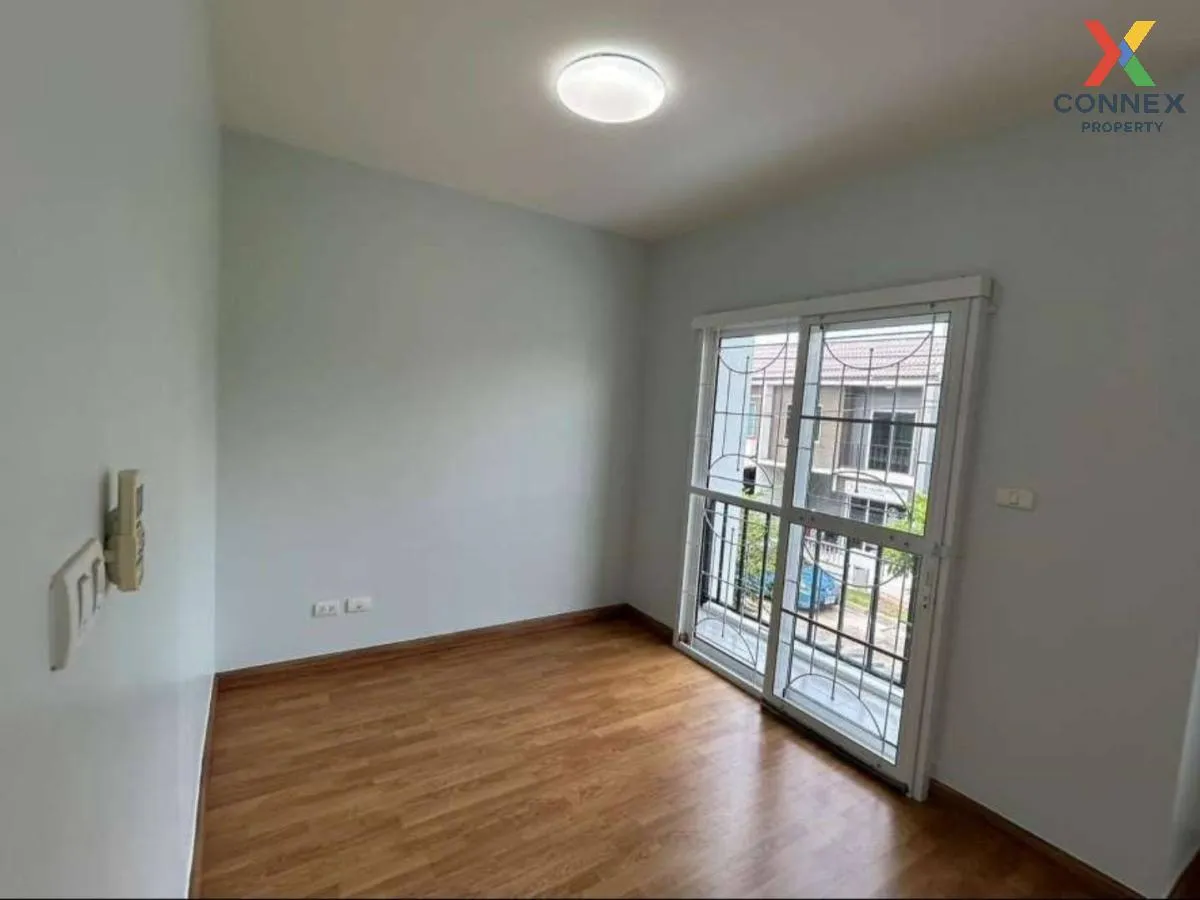 For Rent Townhouse/Townhome  , The Colors Wongwaen - Ramintra 2 ,