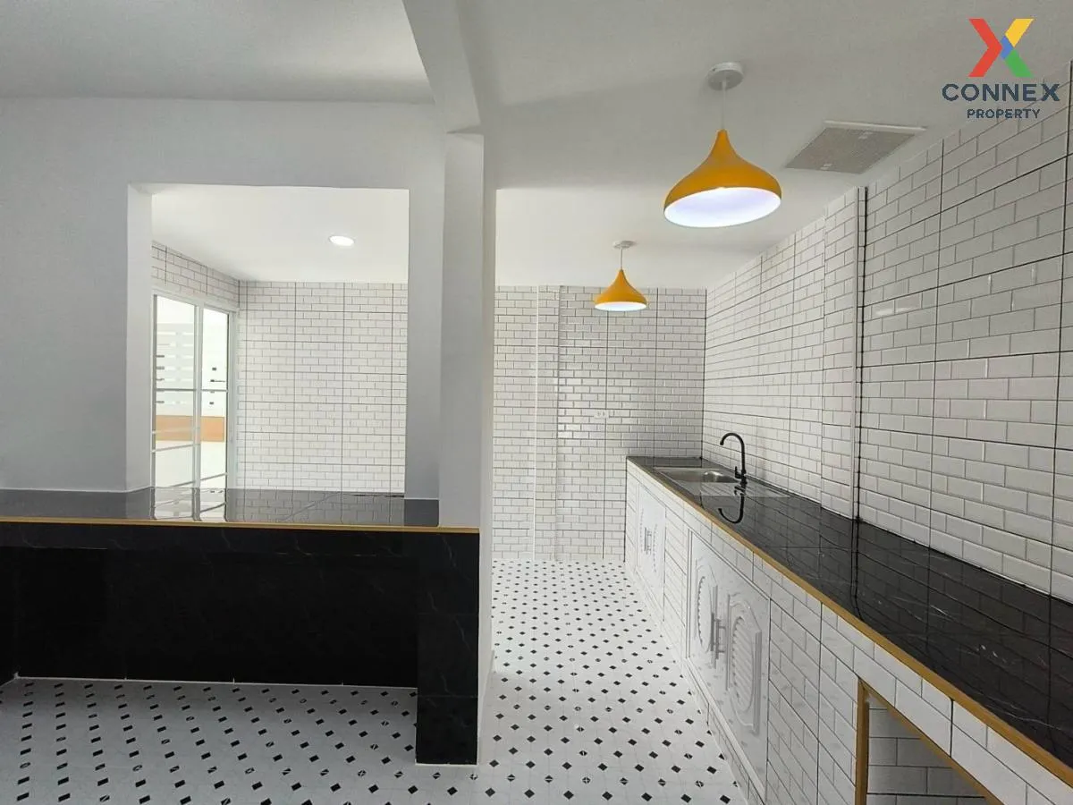 ขายบ้าน  บ้านภัสสร 3 รังสิตคลอง 3 หน้ากว้าง รีโนเวทใหม่ คลองสาม ค ขายบ้าน  บ้านภัสสร 3 รังสิตคลอง 3 หน้ากว้าง รีโนเวทใหม่ คลองสาม ค