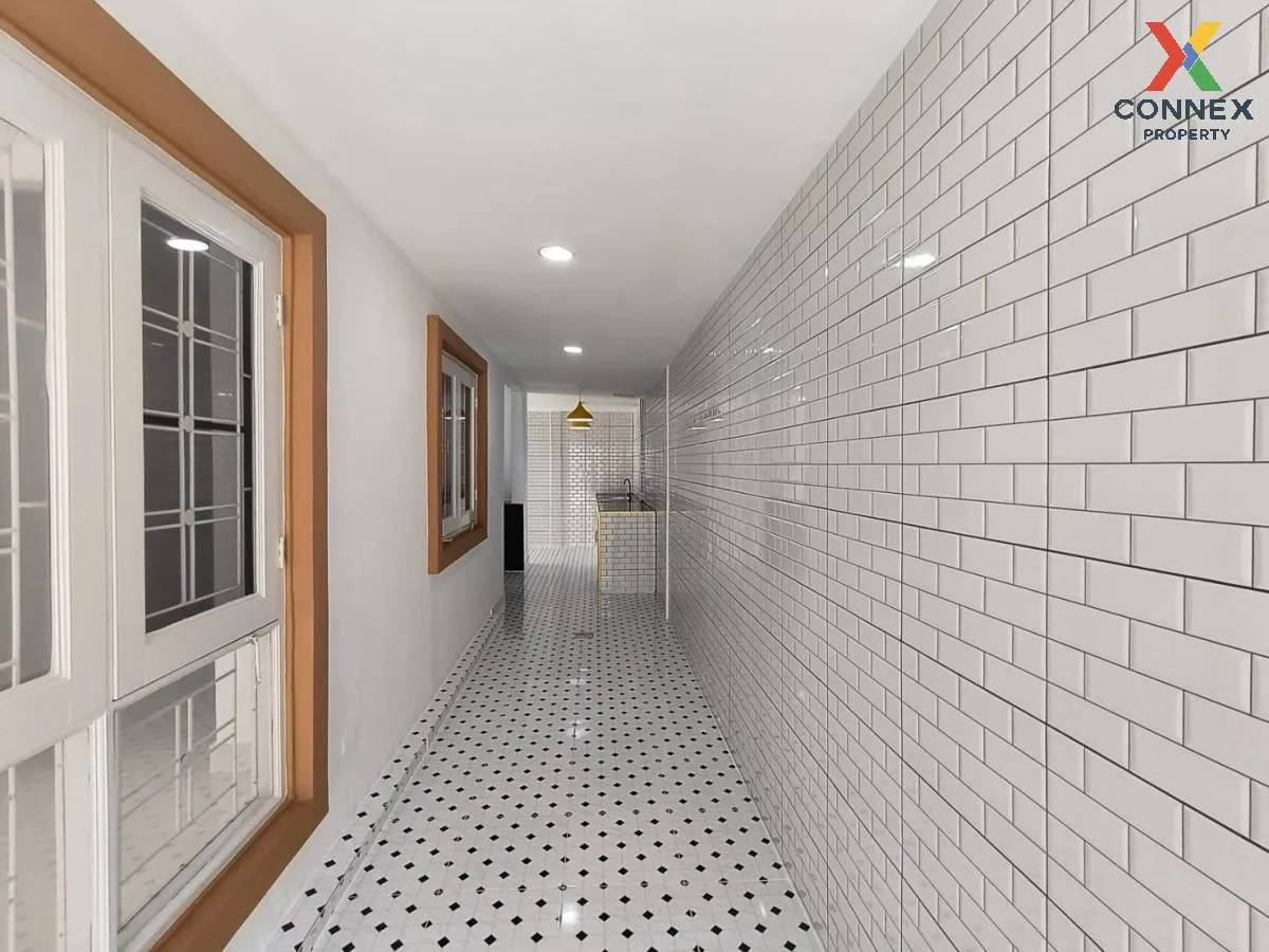 ขายบ้าน  บ้านภัสสร 3 รังสิตคลอง 3 หน้ากว้าง รีโนเวทใหม่ คลองสาม ค ขายบ้าน  บ้านภัสสร 3 รังสิตคลอง 3 หน้ากว้าง รีโนเวทใหม่ คลองสาม ค