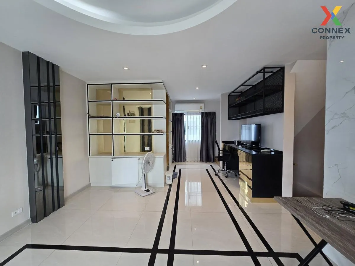 For Rent Homeoffice , DISTRICT Ekkamai-Ramintra , Nuan Chan , Bun