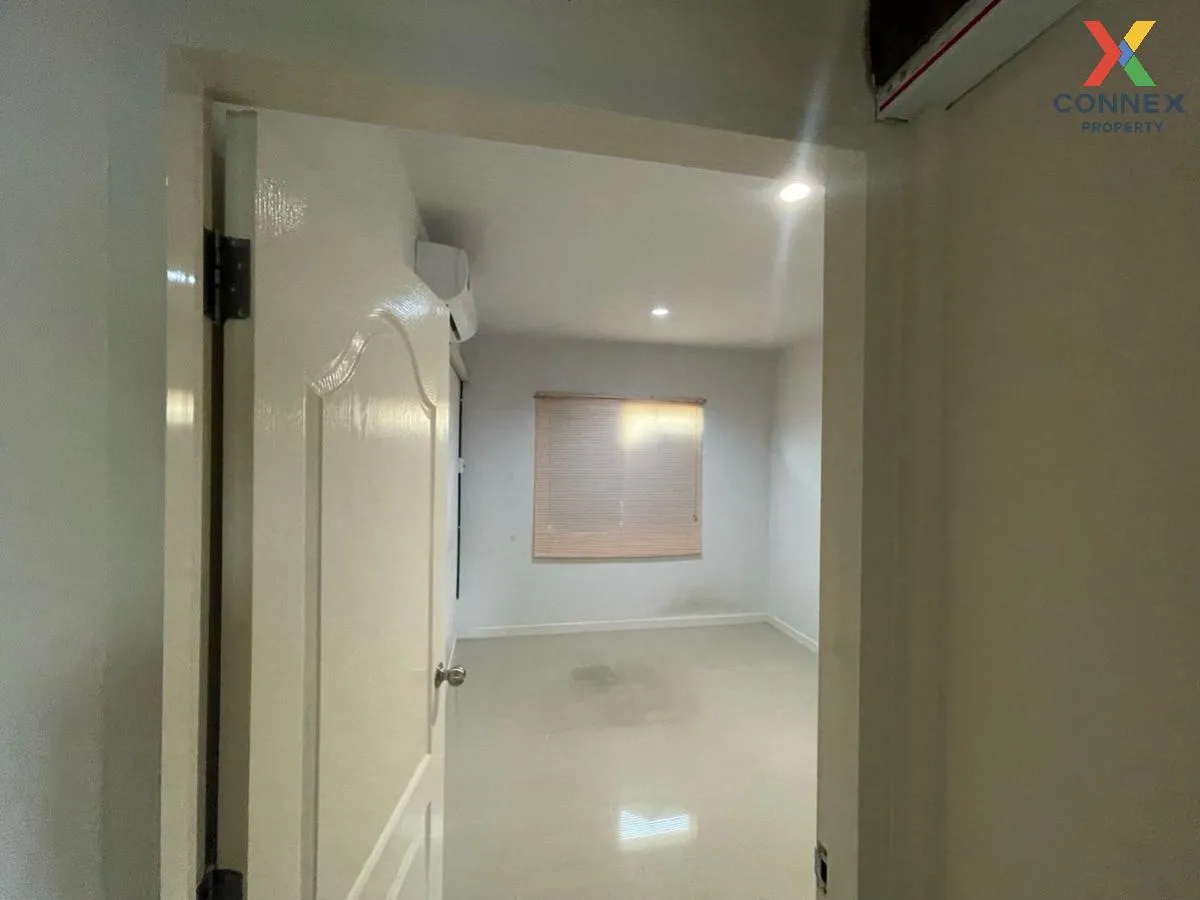 For Sale Townhouse/Townhome  , Banpisan Suvarnabhumi 2/1 Bang Cha For Sale Townhouse/Townhome  , Banpisan Suvarnabhumi 2/1 Bang Cha