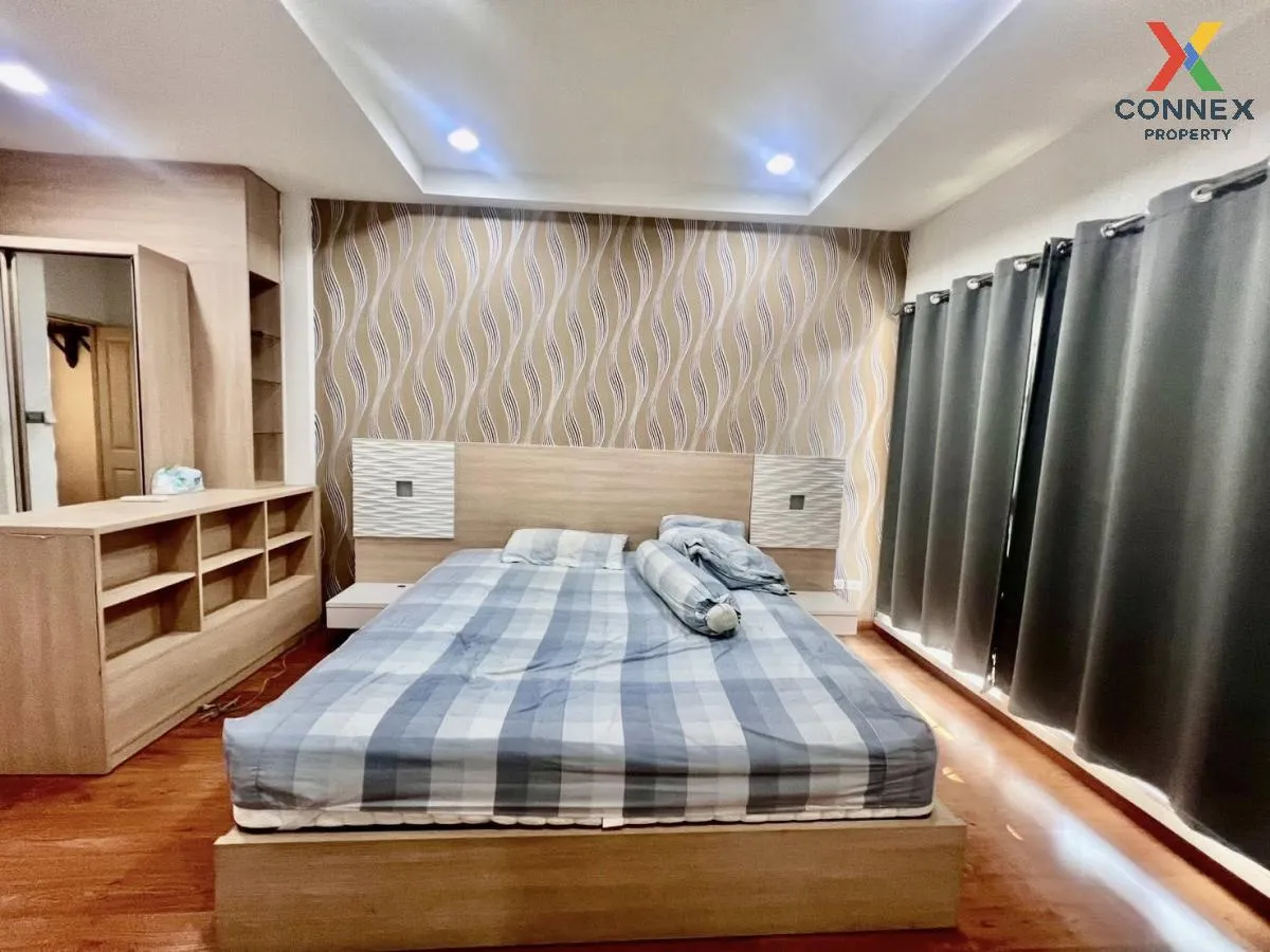 ขายทาวน์เฮ้าส์/ทาวน์โฮม  บ้านกลางเมือง เดอะ ปารีส พระราม 9-รามคำแ 4