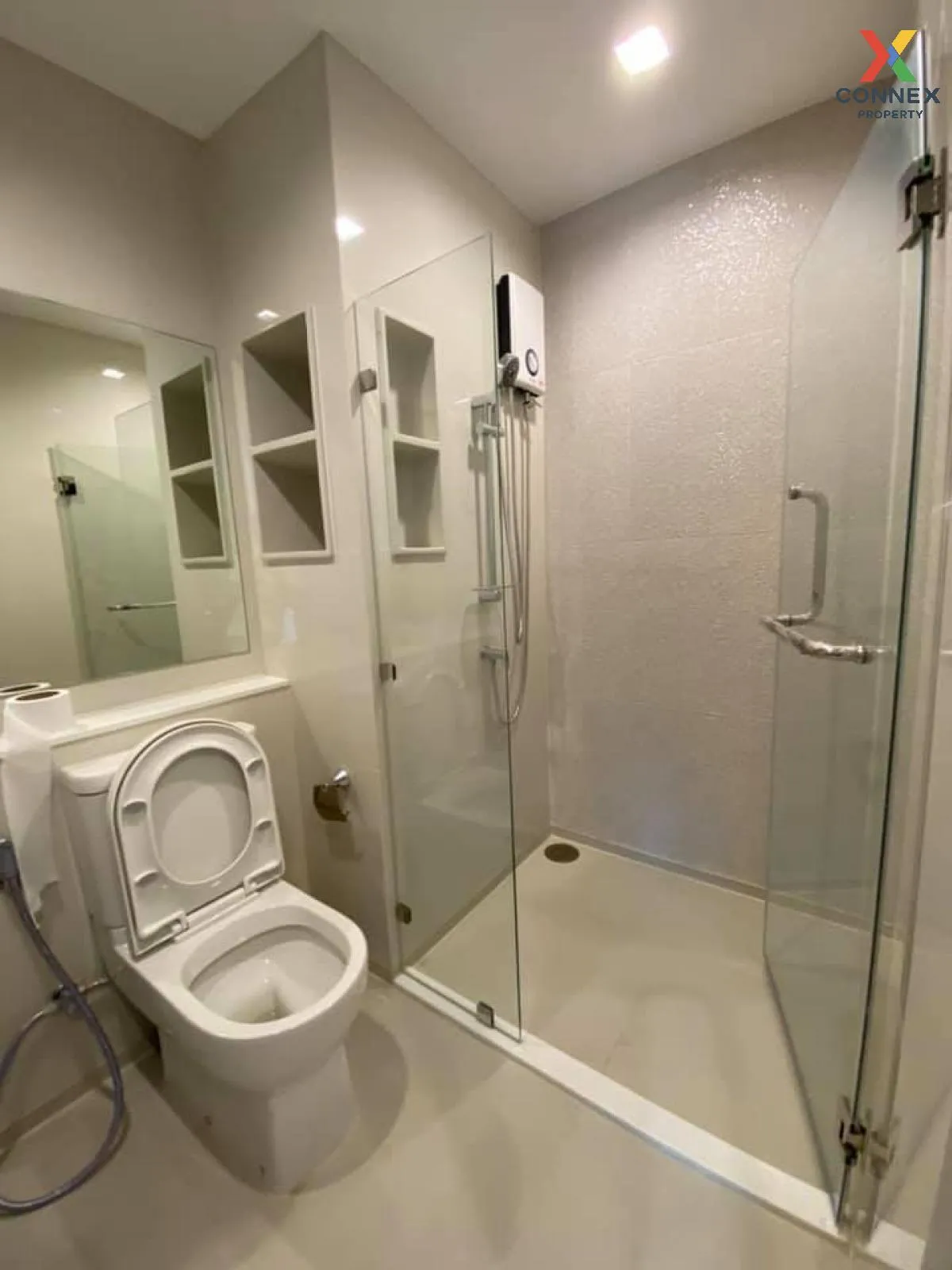 เช่าคอนโด  ไลฟ์ สุขุมวิท 62 BTS-ปุณณวิถี บางจาก เขต พระโขนง กรุงเ