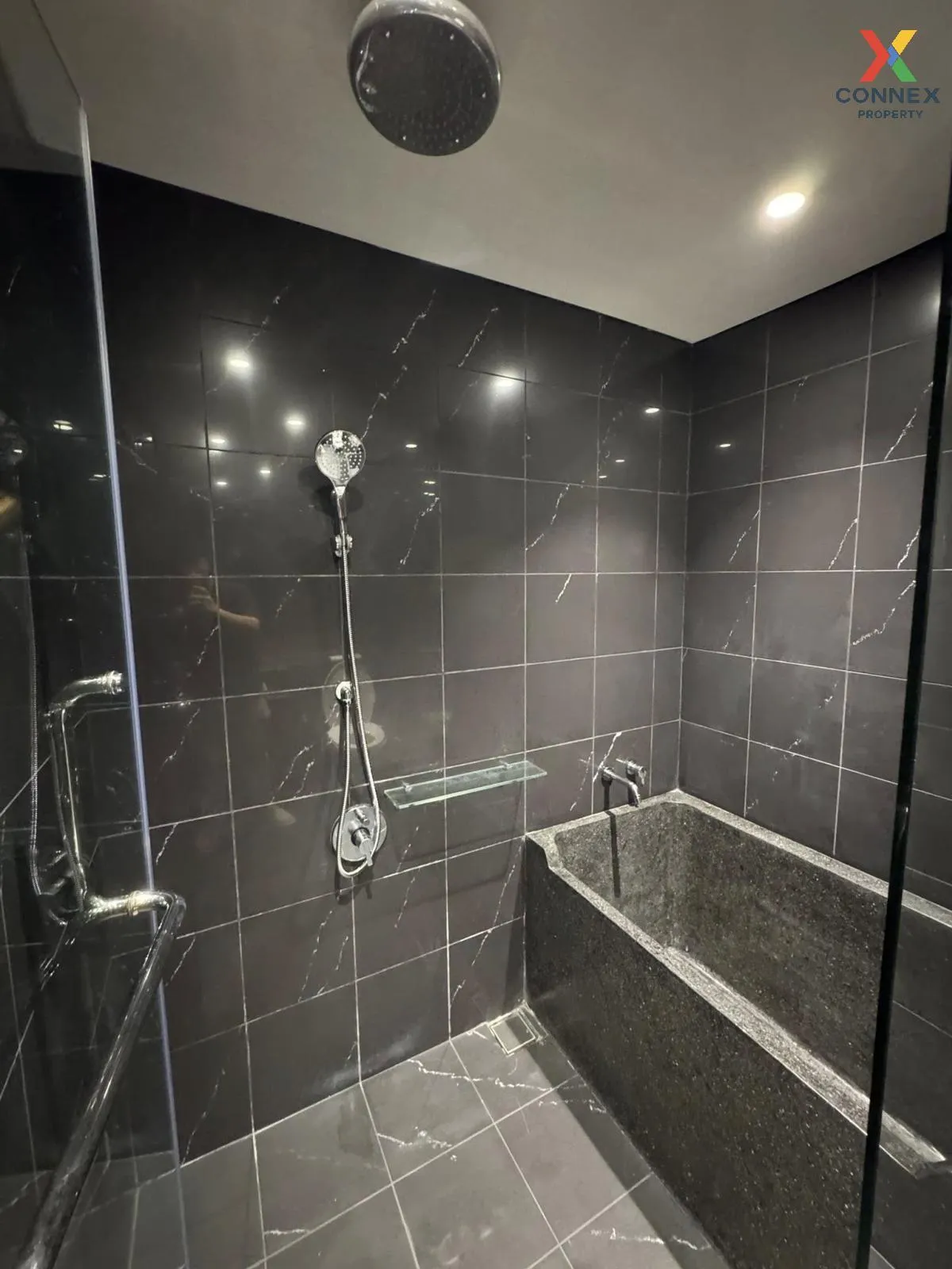 ขายคอนโด  ไซมิสจอยญ่า BTS-พร้อมพงษ์ คลองตันเหนือ เขต วัฒนา กรุงเท