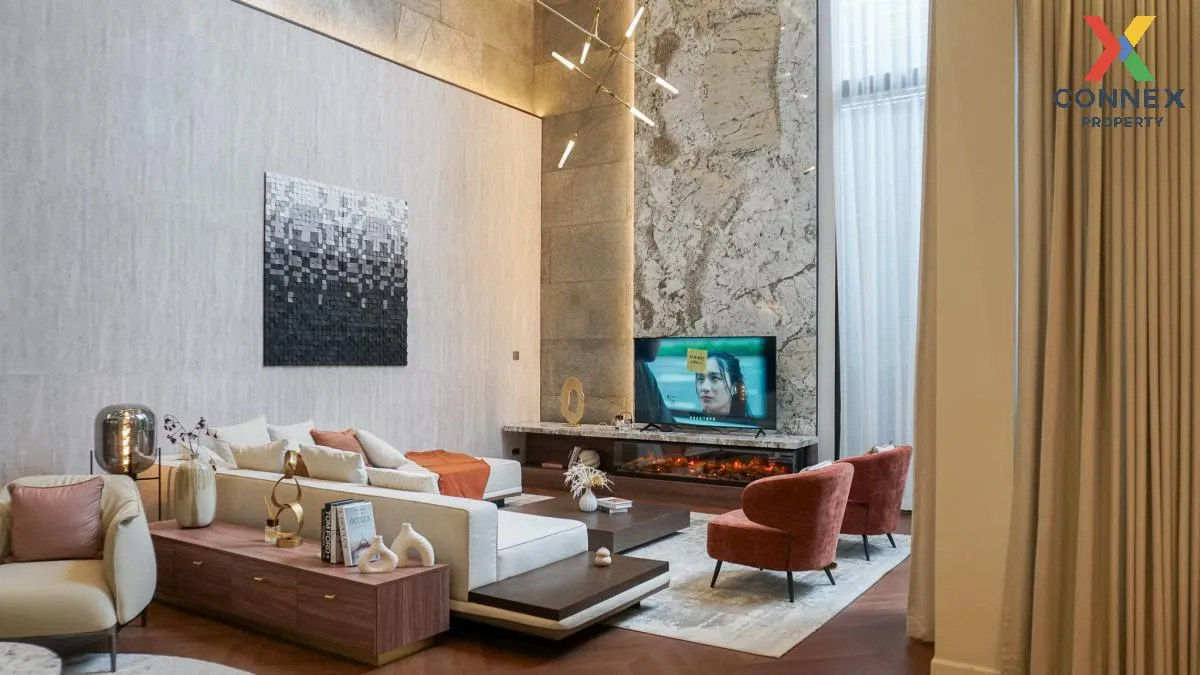 For Sale House , BuGaan Krungthep Kreetha , wide frontage , Hua M For Sale House , BuGaan Krungthep Kreetha , wide frontage , Hua M 2