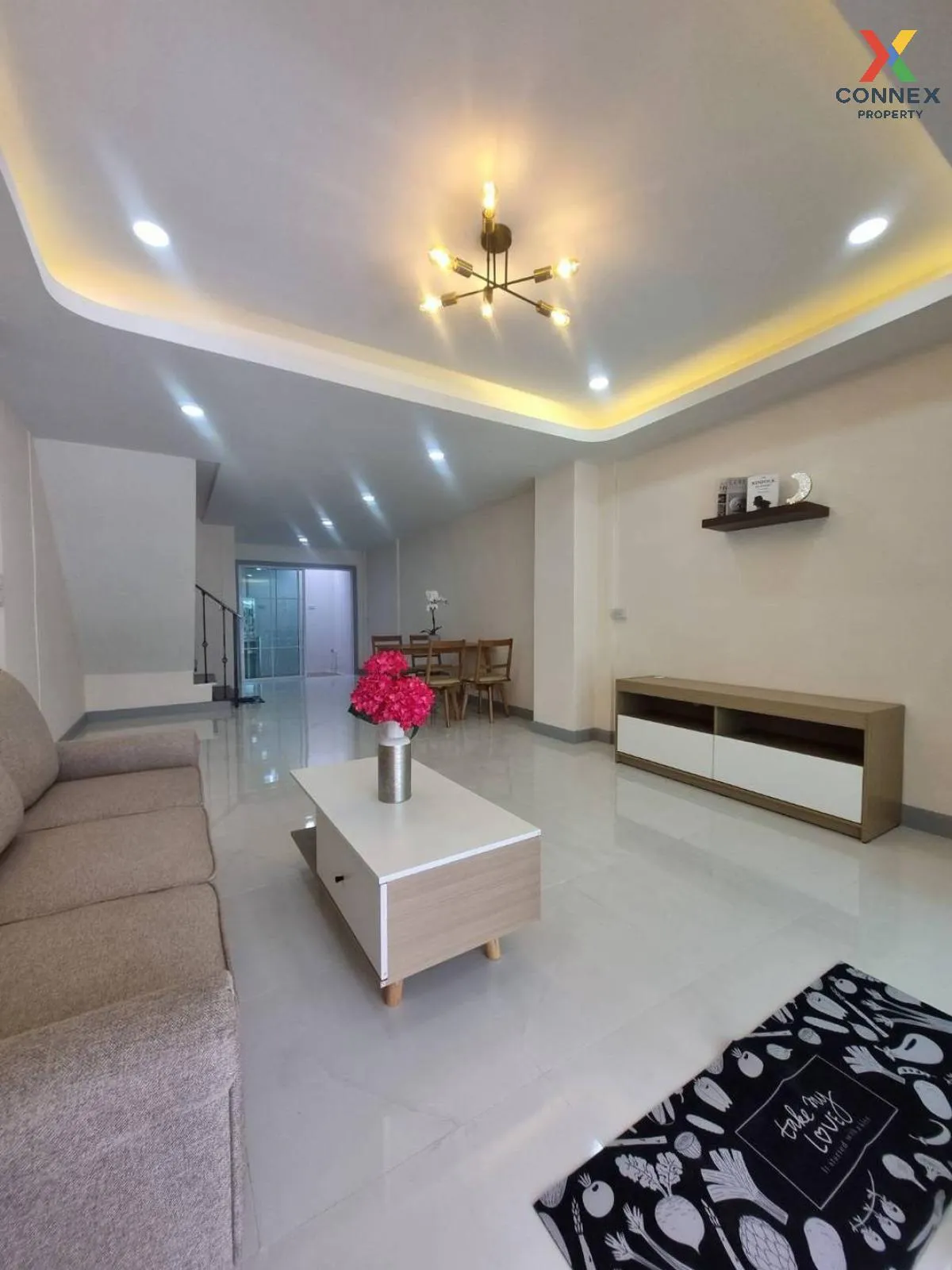 ขายทาวน์เฮ้าส์/ทาวน์โฮม  นันทิชา 4 รีโนเวทใหม่ ไทรน้อย ไทรน้อย นน 4