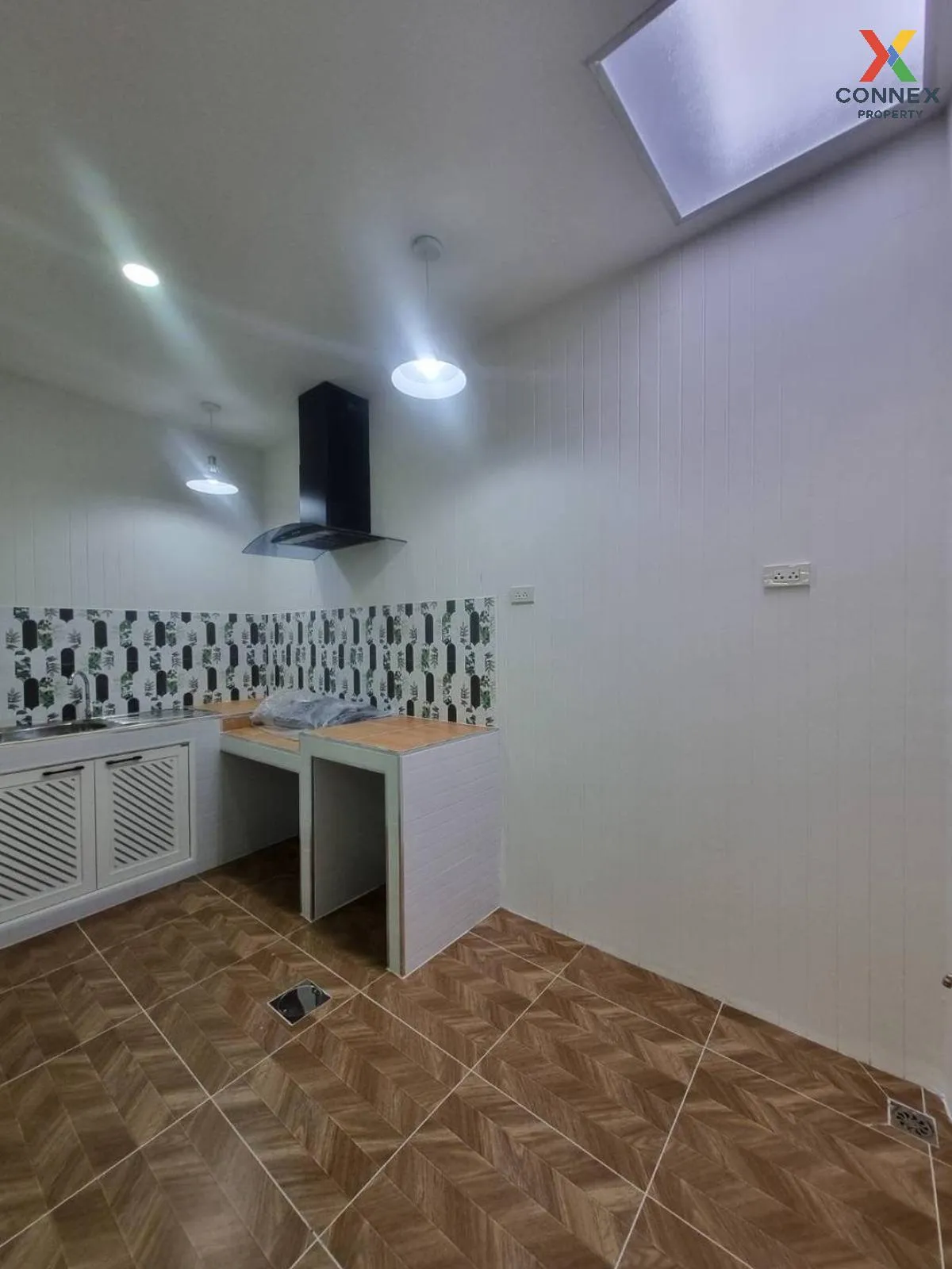 ขายทาวน์เฮ้าส์/ทาวน์โฮม  นันทิชา 4 รีโนเวทใหม่ ไทรน้อย ไทรน้อย นน