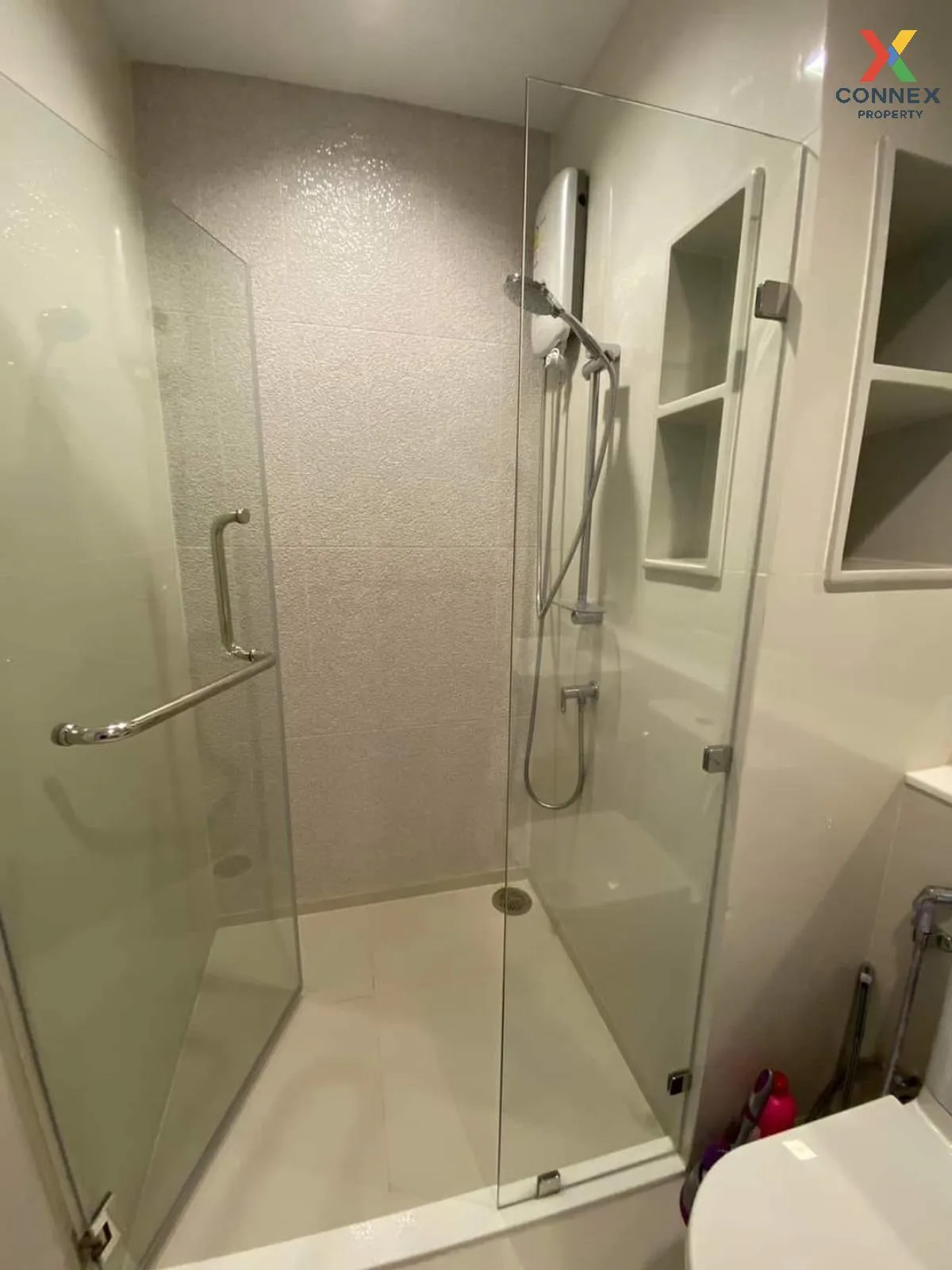 เช่าคอนโด  ไลฟ์ สุขุมวิท 62 BTS-ปุณณวิถี บางจาก เขต พระโขนง กรุงเ