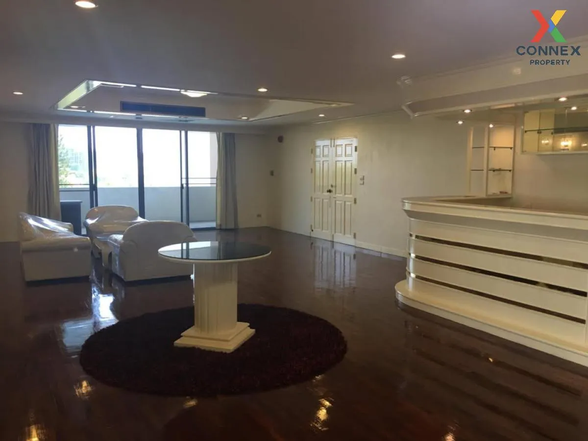 เช่าคอนโด  โอเรียนทอลทาวเวอร์ BTS-เอกมัย คลองตันเหนือ เขต วัฒนา ก 3