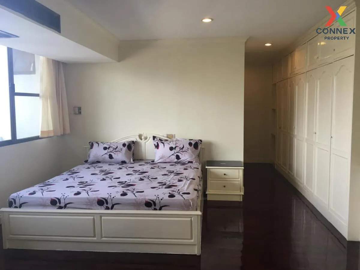 เช่าคอนโด  โอเรียนทอลทาวเวอร์ BTS-เอกมัย คลองตันเหนือ เขต วัฒนา ก