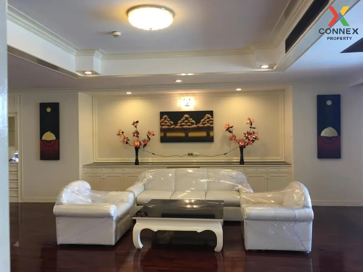 ขายคอนโด  โอเรียนทอลทาวเวอร์ BTS-เอกมัย คลองตันเหนือ เขต วัฒนา กร 2