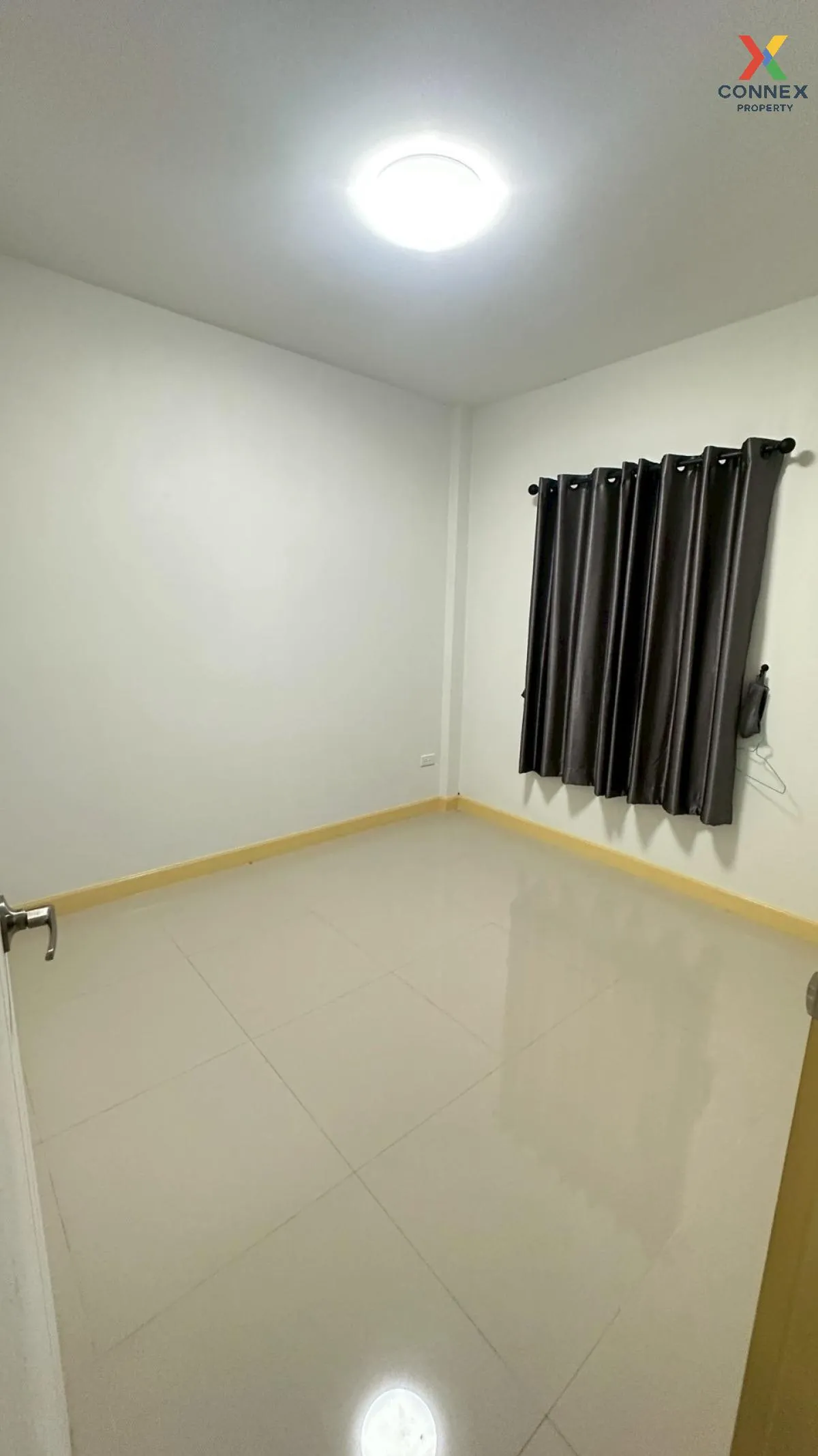 For Sale Townhouse/Townhome  , Baan One-D Mahachai - Khlong Khru  For Sale Townhouse/Townhome  , Baan One-D Mahachai - Khlong Khru