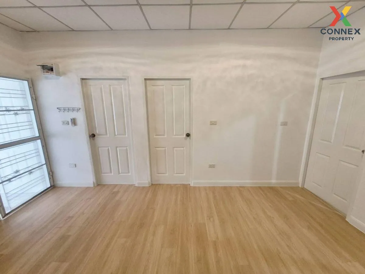 ขายทาวน์เฮ้าส์/ทาวน์โฮม  บ้านชายคลอง รีโนเวทใหม่ บางเพรียง บางบ่อ ขายทาวน์เฮ้าส์/ทาวน์โฮม  บ้านชายคลอง รีโนเวทใหม่ บางเพรียง บางบ่อ