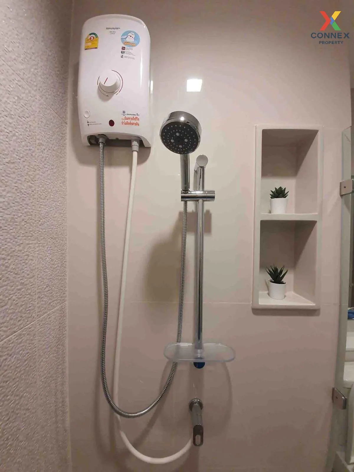 เช่าคอนโด  ไลฟ์ สุขุมวิท 62 BTS-ปุณณวิถี บางจาก เขต พระโขนง กรุงเ