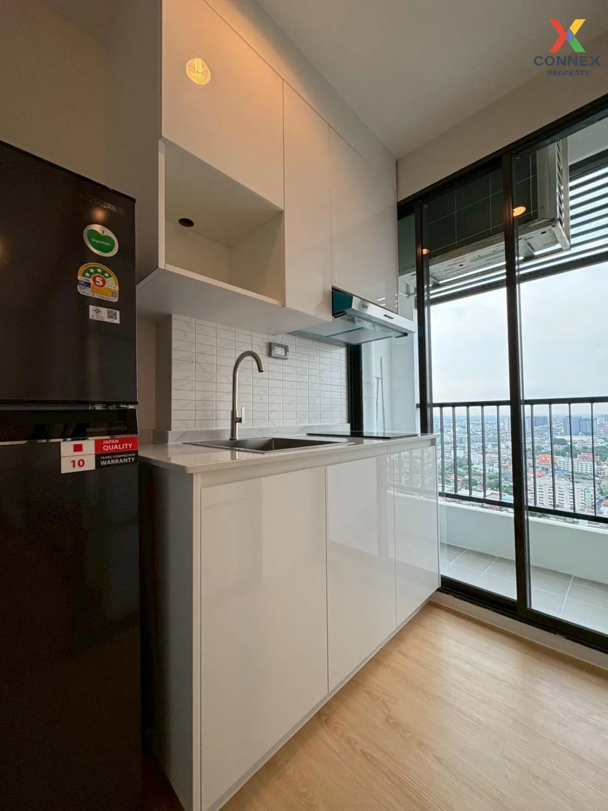 For Sale Condo , Ideo Sathorn - Thapra , high floor , newly renov
